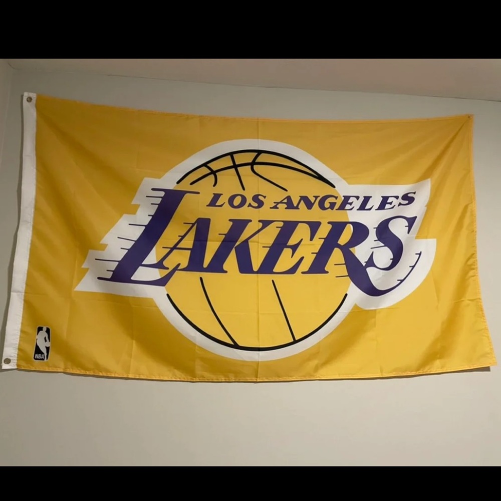 los angeles lakers flag